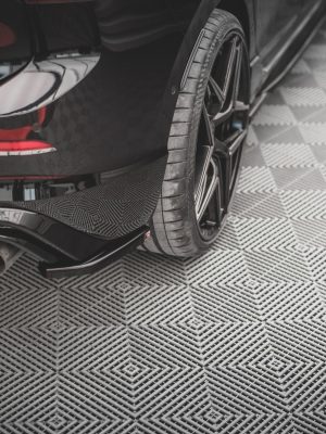 Volkswagen Golf R Mk8 - Splitters laterais traseiros V.4 | VW-GO-8-R-RSD4G | Produto Maxton Design distribuído por Unicartuning. Volkswagen Golf R Mk8 - Splitters laterais traseiros V.4 | VW-GO-8-R-RSD4G | Produto Maxton Design distribuído por Unicartuning.