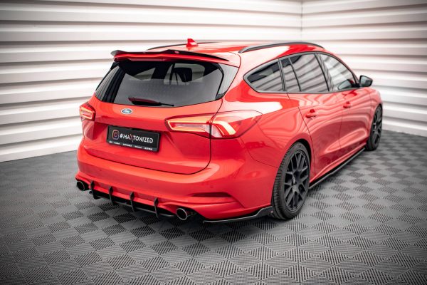 Ford Focus Estate ST Mk4 - Splitters laterais traseiros V.6 | FO-FO-4-STLINE-ES-RSD6G | Produto Maxton Design distribuído por Unicartuning.