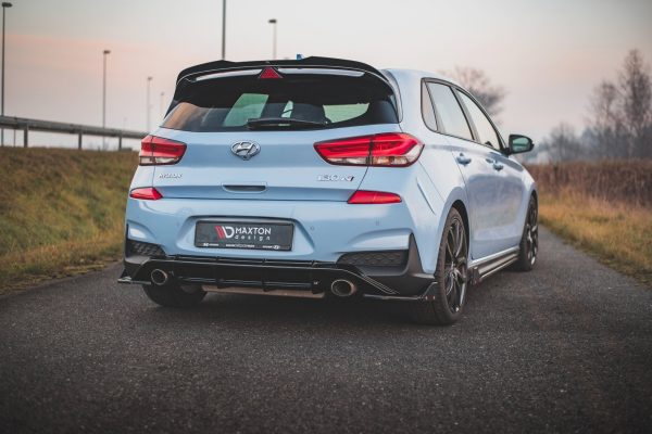 Hyundai I30 N Mk3 Hatchback / Fastback - Splitters laterais traseiros V.7 | HY-I30-3-N-RSD7G+RSF | Produto Maxton Design distribuído por Unicartuning. Hyundai I30 N Mk3 Hatchback / Fastback - Splitters laterais traseiros V.7 | HY-I30-3-N-RSD7G+RSF | Produto Maxton Design distribuído por Unicartuning.