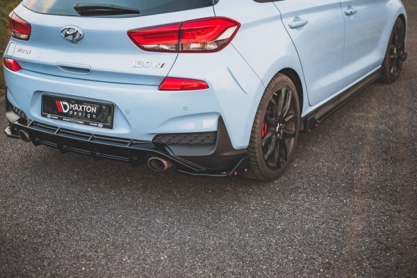 Hyundai I30 N Mk3 Hatchback / Fastback - Splitters laterais traseiros V.7 | HY-I30-3-N-RSD7G+RSF | Produto Maxton Design distribuído por Unicartuning. Hyundai I30 N Mk3 Hatchback / Fastback - Splitters laterais traseiros V.7 | HY-I30-3-N-RSD7G+RSF | Produto Maxton Design distribuído por Unicartuning.