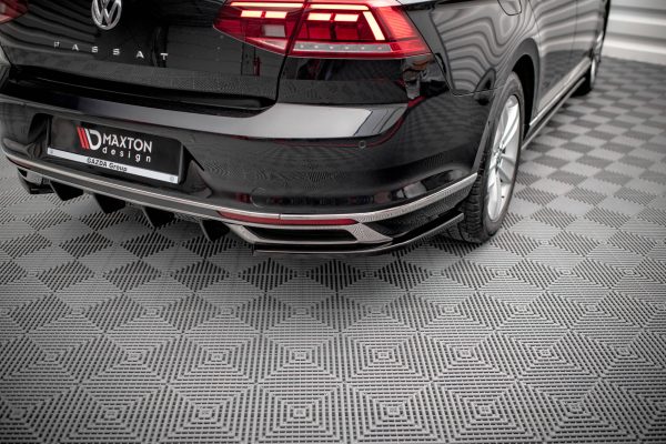 Volkswagen Passat B8 (facelift) - Splitters laterais traseiros | VW-PA-B8F-RSD1G | Produto Maxton Design distribuído por Unicartuning.