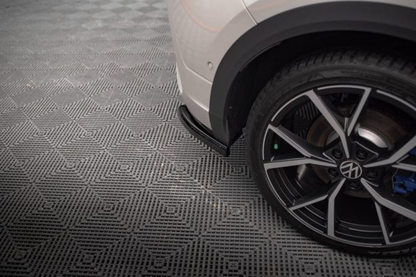 Volkswagen T-Roc Mk1 - Splitters laterais traseiros | VW-T-ROC-1-R-RSD1G | Produto Maxton Design distribuído por Unicartuning. Volkswagen T-Roc Mk1 - Splitters laterais traseiros | VW-T-ROC-1-R-RSD1G | Produto Maxton Design distribuído por Unicartuning.