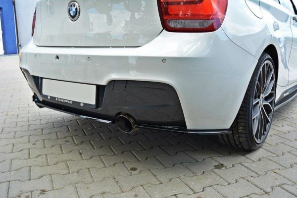 BMW 1 F20 / F21 M-power - Difusor traseiro (sem barras verticais) | BM-1-F20-M-RD1G | Produto Maxton Design distribuído por Unicartuning. BMW 1 F20 / F21 M-power - Difusor traseiro (sem barras verticais) | BM-1-F20-M-RD1G | Produto Maxton Design distribuído por Unicartuning.