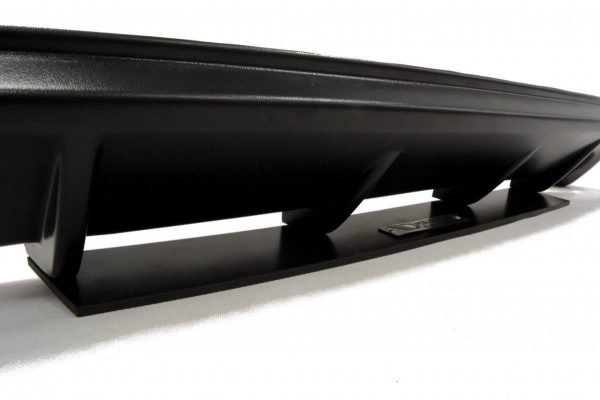 Ford Focus ST Mk2 - Difusor traseiro | FO-FO-2-ST-CNC-RS3A | Produto Maxton Design distribuído por Unicartuning.