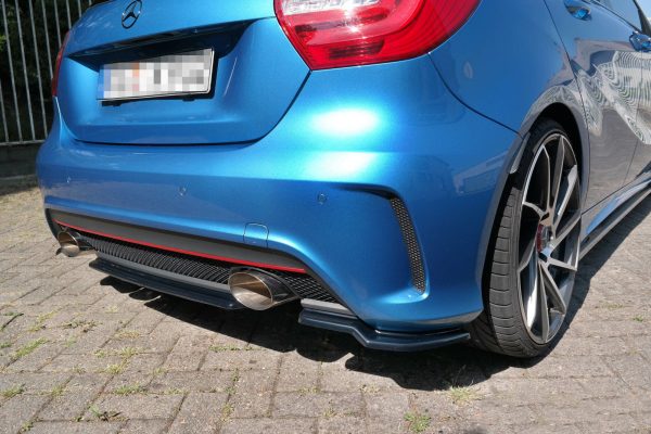 Mercedes-Benz W176 AMG-line Preface - Difusor traseiro (sem barras verticais) | ME-A-176-AMGLINE-RD1G | Produto Maxton Design distribuído por Unicartuning.
