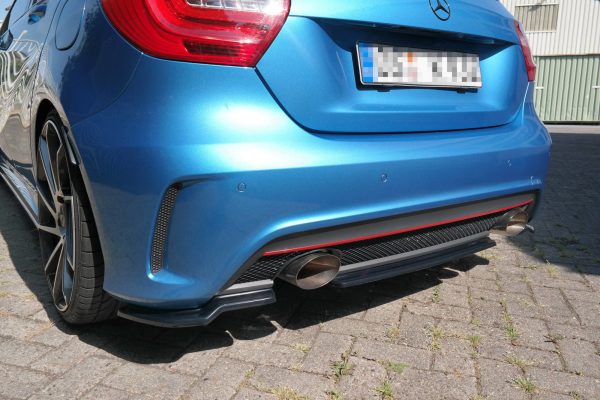 Mercedes-Benz W176 AMG-line Preface - Difusor traseiro (sem barras verticais) | ME-A-176-AMGLINE-RD1G | Produto Maxton Design distribuído por Unicartuning.