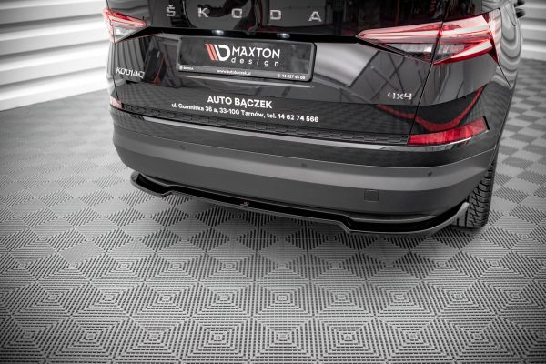 Skoda Kodiaq RS Mk1 (facelift) - Difusor traseiro | SK-KO-1F-RD1G | Produto Maxton Design distribuído por Unicartuning. Skoda Kodiaq RS Mk1 (facelift) - Difusor traseiro | SK-KO-1F-RD1G | Produto Maxton Design distribuído por Unicartuning.