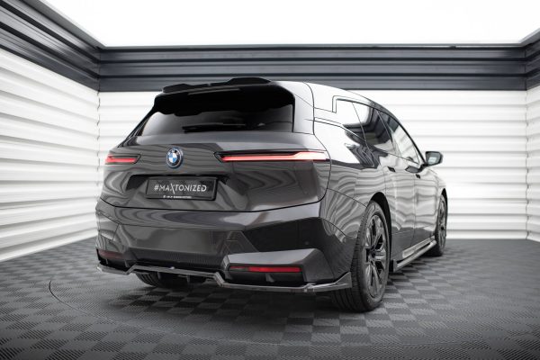 BMW Ix Pack M I20 - Difusor traseiro | BM-IX-1-MPACK-RD1G+RD2G | Produto Maxton Design distribuído por Unicartuning. BMW Ix Pack M I20 - Difusor traseiro | BM-IX-1-MPACK-RD1G+RD2G | Produto Maxton Design distribuído por Unicartuning.