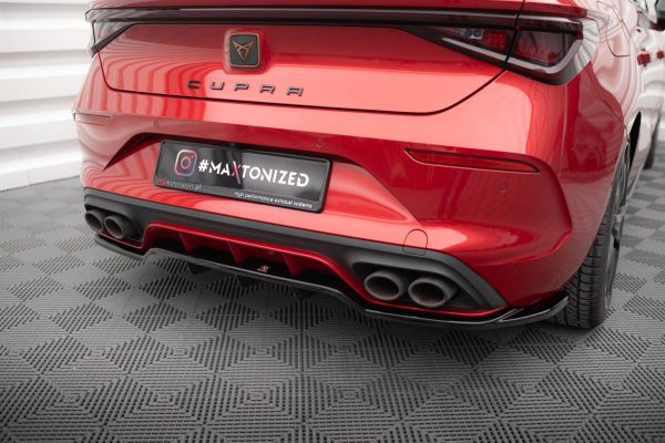 Cupra Leon Hatchback Mk1 - Difusor traseiro | CU-LE-1-RD1G+RD2G | Produto Maxton Design distribuído por Unicartuning. Cupra Leon Hatchback Mk1 - Difusor traseiro | CU-LE-1-RD1G+RD2G | Produto Maxton Design distribuído por Unicartuning.