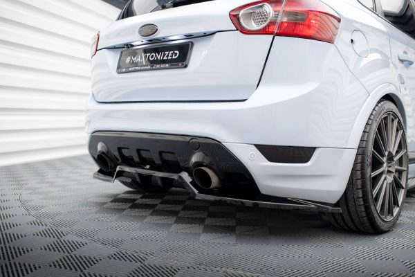 Ford Kuga ST Mk1 - Difusor traseiro | FO-KU-1-ST-RD1G+RD2G | Produto Maxton Design distribuído por Unicartuning. Ford Kuga ST Mk1 - Difusor traseiro | FO-KU-1-ST-RD1G+RD2G | Produto Maxton Design distribuído por Unicartuning.