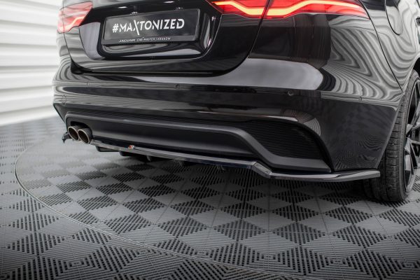 Jaguar Xe X760 (facelift) - Difusor traseiro | JA-XE-1F-RSD1G+RD1G | Produto Maxton Design distribuído por Unicartuning.
