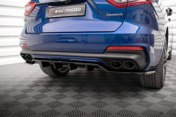 Maserati Levante GTS / Trofeo Mk1 - Difusor traseiro | MS-LE-1-GTS-RD1G+RD2G | Produto Maxton Design distribuído por Unicartuning. Maserati Levante GTS / Trofeo Mk1 - Difusor traseiro | MS-LE-1-GTS-RD1G+RD2G | Produto Maxton Design distribuído por Unicartuning.