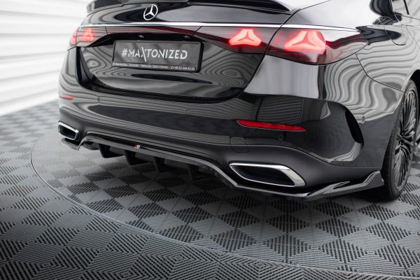 Mercedes-Benz E AMG-line W214 - Difusor traseiro | ME-E-214-AMGLINE-RD1G+RD2G | Produto Maxton Design distribuído por Unicartuning.