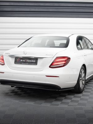 Mercedes-Benz E W213 - Difusor traseiro | ME-E-213-RD2G+RD3G | Produto Maxton Design distribuído por Unicartuning. Mercedes-Benz E W213 - Difusor traseiro | ME-E-213-RD2G+RD3G | Produto Maxton Design distribuído por Unicartuning.