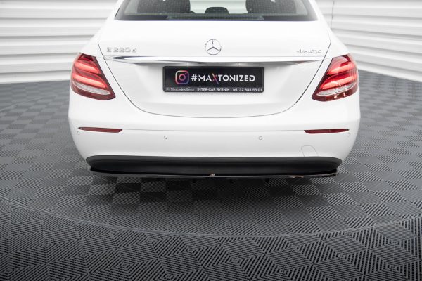 Mercedes-Benz E W213 - Difusor traseiro | ME-E-213-RD2G+RD3G | Produto Maxton Design distribuído por Unicartuning. Mercedes-Benz E W213 - Difusor traseiro | ME-E-213-RD2G+RD3G | Produto Maxton Design distribuído por Unicartuning.