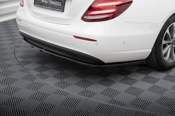 Mercedes-Benz E W213 - Difusor traseiro | ME-E-213-RD2G+RD3G | Produto Maxton Design distribuído por Unicartuning. Mercedes-Benz E W213 - Difusor traseiro | ME-E-213-RD2G+RD3G | Produto Maxton Design distribuído por Unicartuning.