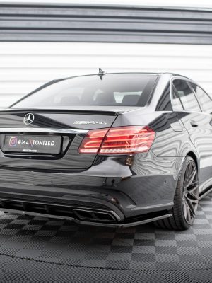 Mercedes-Benz E63 AMG / AMG-line Sedan W212 (facelift) - Difusor traseiro | ME-E-212F-AMG-RD1G+RD2G | Produto Maxton Design distribuído por Unicartuning.