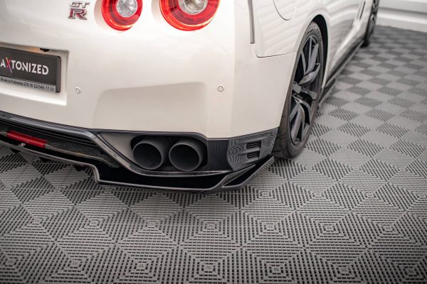 Nissan GTR R35 (facelift) - Difusor traseiro | NI-GTR-4F2-RD1G+RD2G | Produto Maxton Design distribuído por Unicartuning. Nissan GTR R35 (facelift) - Difusor traseiro | NI-GTR-4F2-RD1G+RD2G | Produto Maxton Design distribuído por Unicartuning.