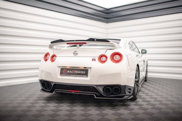 Nissan GTR R35 (facelift) - Difusor traseiro | NI-GTR-4F2-RD1G+RD2G | Produto Maxton Design distribuído por Unicartuning. Nissan GTR R35 (facelift) - Difusor traseiro | NI-GTR-4F2-RD1G+RD2G | Produto Maxton Design distribuído por Unicartuning.