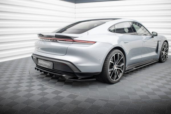 Porsche Taycan Sport Design / Taycan 4 Sport Design / Taycan 4s Design / Taycan GTS Sport Design Mk1 - Difusor traseiro | PO-TAY-1-RD1G+RD2G | Produto Maxton Design distribuído por Unicartuning. Porsche Taycan Sport Design / Taycan 4 Sport Design / Taycan 4s Design / Taycan GTS Sport Design Mk1 - Difusor traseiro | PO-TAY-1-RD1G+RD2G | Produto Maxton Design distribuído por Unicartuning.