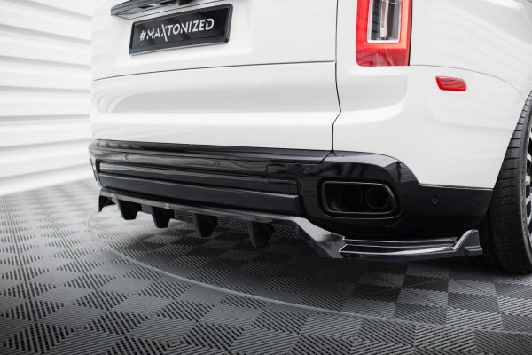 Rolls Royce Cullinan - Difusor traseiro | RR-CU-1-RD1G+RD2G | Produto Maxton Design distribuído por Unicartuning. Rolls Royce Cullinan - Difusor traseiro | RR-CU-1-RD1G+RD2G | Produto Maxton Design distribuído por Unicartuning.