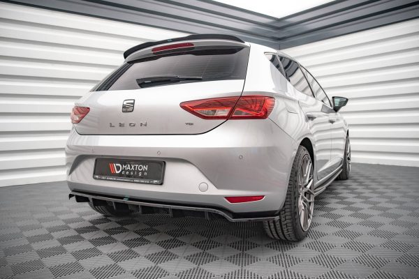 Seat Leon FR Mk4 / Cupra Leon Hatchback - Difusor traseiro | SE-LE-3-RD1G+RD2G | Produto Maxton Design distribuído por Unicartuning. Seat Leon FR Mk4 / Cupra Leon Hatchback - Difusor traseiro | SE-LE-3-RD1G+RD2G | Produto Maxton Design distribuído por Unicartuning.
