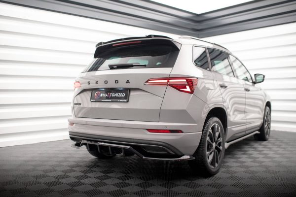 Skoda Karoq Sport line Mk1 - Difusor traseiro | SK-KA-1F-SL-RD1G+RD2G | Produto Maxton Design distribuído por Unicartuning. Skoda Karoq Sport line Mk1 - Difusor traseiro | SK-KA-1F-SL-RD1G+RD2G | Produto Maxton Design distribuído por Unicartuning.