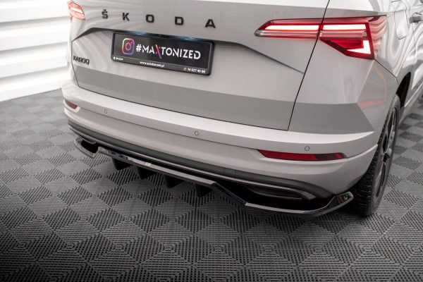 Skoda Karoq Sport line Mk1 - Difusor traseiro | SK-KA-1F-SL-RD1G+RD2G | Produto Maxton Design distribuído por Unicartuning. Skoda Karoq Sport line Mk1 - Difusor traseiro | SK-KA-1F-SL-RD1G+RD2G | Produto Maxton Design distribuído por Unicartuning.