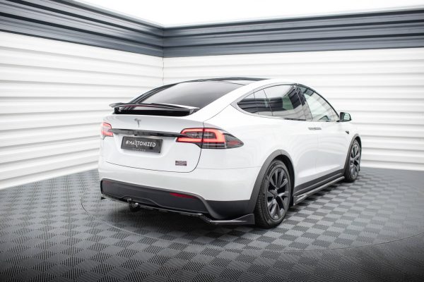 Tesla Model X Mk1 (facelift) - Difusor traseiro | TE-MODELX-1F-RD1G+RD2G | Produto Maxton Design distribuído por Unicartuning. Tesla Model X Mk1 (facelift) - Difusor traseiro | TE-MODELX-1F-RD1G+RD2G | Produto Maxton Design distribuído por Unicartuning.