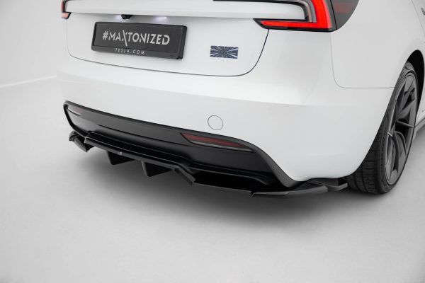 Tesla Model 3 Performance Mk1 (facelift) - Difusor traseiro V.2 | TE-MODEL3-1F-PFC-RD2G+RD3G | Produto Maxton Design distribuído por Unicartuning.
