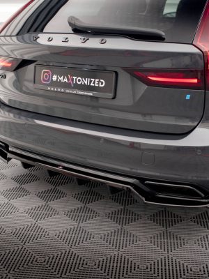 Volvo V90 / S90 R-design Mk2 - Difusor traseiro | VO-V90-2-RDESIGN-RD1G+RD2G | Produto Maxton Design distribuído por Unicartuning. Volvo V90 / S90 R-design Mk2 - Difusor traseiro | VO-V90-2-RDESIGN-RD1G+RD2G | Produto Maxton Design distribuído por Unicartuning.