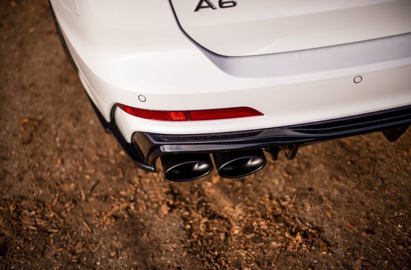 Audi A6 S-Line / S6 C8 / C8 (facelift) - Difusor + imitação saídas de escape | AU-A6-C8-SLINE-RS1G+RS1RG+CHROME | Produto Maxton Design distribuído por Unicartuning. Audi A6 S-Line / S6 C8 / C8 (facelift) - Difusor + imitação saídas de escape | AU-A6-C8-SLINE-RS1G+RS1RG+CHROME | Produto Maxton Design distribuído por Unicartuning.