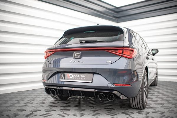 Seat Leon FR Hatchback Mk4 - Difusor + imitação saídas de escape | SE-LE-4-FR-RS1G+CHROME | Produto Maxton Design distribuído por Unicartuning. Seat Leon FR Hatchback Mk4 - Difusor + imitação saídas de escape | SE-LE-4-FR-RS1G+CHROME | Produto Maxton Design distribuído por Unicartuning.