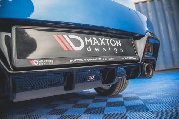BMW M135i F20 - Difusor V.1 | BM-1-F20-M-RS1GO__O | Produto Maxton Design distribuído por Unicartuning.