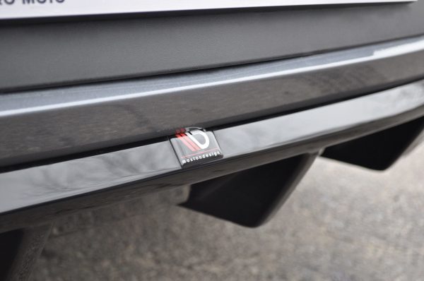 Seat Leon Cupra Mk3 Fl Hatchback - Difusor V.1 | SE-LE-3F-CU-RS1G | Produto Maxton Design distribuído por Unicartuning. Seat Leon Cupra Mk3 Fl Hatchback - Difusor V.1 | SE-LE-3F-CU-RS1G | Produto Maxton Design distribuído por Unicartuning.