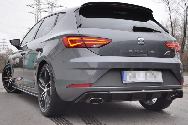 Seat Leon Cupra Mk3 Fl Hatchback - Difusor V.1 | SE-LE-3F-CU-RS1G | Produto Maxton Design distribuído por Unicartuning. Seat Leon Cupra Mk3 Fl Hatchback - Difusor V.1 | SE-LE-3F-CU-RS1G | Produto Maxton Design distribuído por Unicartuning.