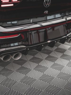 Volkswagen Golf R Mk8 - Difusor V.2 | VW-GO-8-R-RS2G | Produto Maxton Design distribuído por Unicartuning.