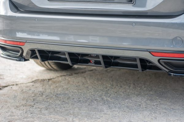 Volkswagen Passat R-line B8 - Difusor | VW-PA-B8-RLINE-RS1G | Produto Maxton Design distribuído por Unicartuning. Volkswagen Passat R-line B8 - Difusor | VW-PA-B8-RLINE-RS1G | Produto Maxton Design distribuído por Unicartuning.