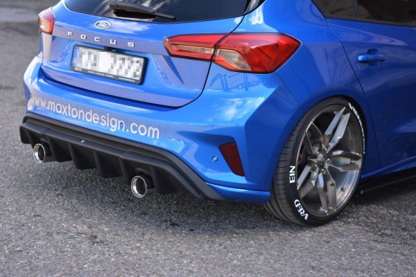 Ford Focus Hatchabck ST-line - Difusor e escape | FO-FO-4-STLINE-RS1G+EXH-ML | Produto Maxton Design distribuído por Unicartuning. Ford Focus Hatchabck ST-line - Difusor e escape | FO-FO-4-STLINE-RS1G+EXH-ML | Produto Maxton Design distribuído por Unicartuning.