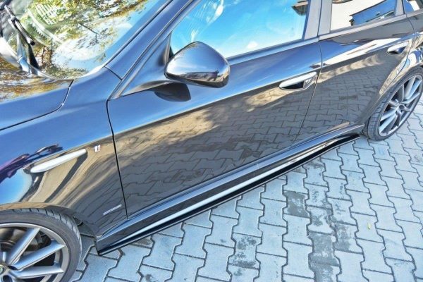 Alfa Romeo 159 Ti - Lâminas para embaladeiras | AL-159-TI-SD1G | Produto Maxton Design distribuído por Unicartuning. Alfa Romeo 159 Ti - Lâminas para embaladeiras | AL-159-TI-SD1G | Produto Maxton Design distribuído por Unicartuning.