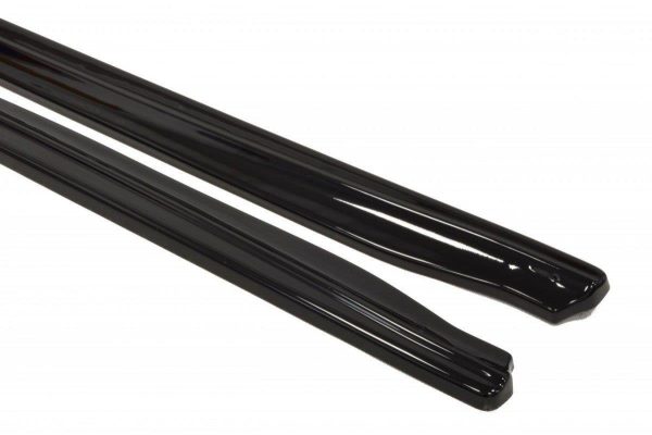 BMW 6 Gran Coupé - Lâminas para embaladeiras | BM-5-GT-07-SD1G | Produto Maxton Design distribuído por Unicartuning. BMW 6 Gran Coupé - Lâminas para embaladeiras | BM-5-GT-07-SD1G | Produto Maxton Design distribuído por Unicartuning.