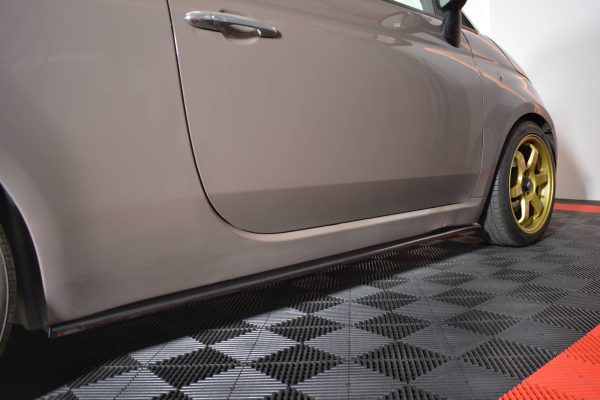 Fiat 500x Sport Mk1 (facelift) - Lâminas para embaladeiras | FI-500-SD1G | Produto Maxton Design distribuído por Unicartuning.