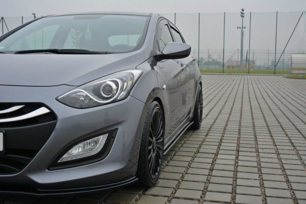 Hyundai I30 Mk3 Hatchback - Lâminas para embaladeiras | HY-I30-2-SD1G | Produto Maxton Design distribuído por Unicartuning. Hyundai I30 Mk3 Hatchback - Lâminas para embaladeiras | HY-I30-2-SD1G | Produto Maxton Design distribuído por Unicartuning.
