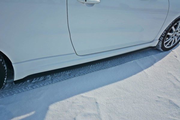 Kia Ceed GT Mk3 (facelift) - Lâminas para embaladeiras | KI-CE-2-GT-SD1G | Produto Maxton Design distribuído por Unicartuning. Kia Ceed GT Mk3 (facelift) - Lâminas para embaladeiras | KI-CE-2-GT-SD1G | Produto Maxton Design distribuído por Unicartuning.