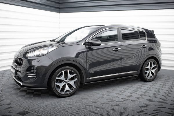 Kia Sport age GT-line Mk5 - Lâminas para embaladeiras | KI-SP-4-GT-SD1G | Produto Maxton Design distribuído por Unicartuning. Kia Sport age GT-line Mk5 - Lâminas para embaladeiras | KI-SP-4-GT-SD1G | Produto Maxton Design distribuído por Unicartuning.