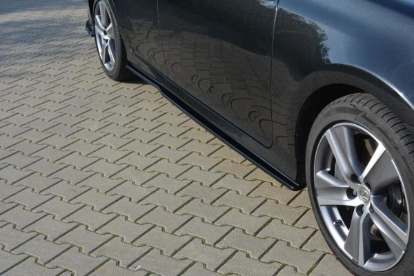 Lexus GS F Sport Mk4 (l10) - Lâminas para embaladeiras | LE-GS-4F-SD1G | Produto Maxton Design distribuído por Unicartuning. Lexus GS F Sport Mk4 (l10) - Lâminas para embaladeiras | LE-GS-4F-SD1G | Produto Maxton Design distribuído por Unicartuning.