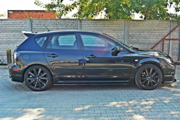 Mazda 6 Mk1 Modelo Pre-facelift (2002-2005) - Lâminas para embaladeiras | MA-3-MPS-1-SD1G | Produto Maxton Design distribuído por Unicartuning. Mazda 6 Mk1 Modelo Pre-facelift (2002-2005) - Lâminas para embaladeiras | MA-3-MPS-1-SD1G | Produto Maxton Design distribuído por Unicartuning.
