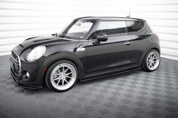 Mini Cooper S F56 (facelift) - Lâminas para embaladeiras | MC-S-3-56-SD1G | Produto Maxton Design distribuído por Unicartuning. Mini Cooper S F56 (facelift) - Lâminas para embaladeiras | MC-S-3-56-SD1G | Produto Maxton Design distribuído por Unicartuning.