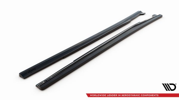 Mercedes-Benz CLA C117 (facelift) - Lâminas para embaladeiras | ME-CLA-117F-AMG-SD1G | Produto Maxton Design distribuído por Unicartuning.