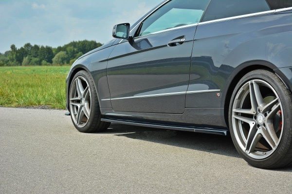 Mercedes-Benz E W212 (facelift) - Lâminas para embaladeiras | ME-E-212F-C-SD1G | Produto Maxton Design distribuído por Unicartuning.